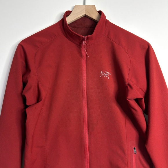 ARC'TERYX Vintage Full Zip Windbreaker - Picture 2 of 12